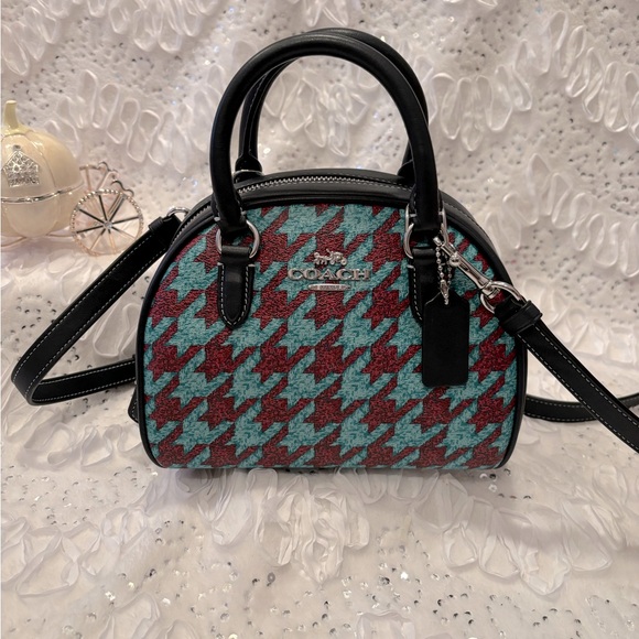 COACH NEW YORK Sydney Satchel Houndstooth - Picture 3 of 9